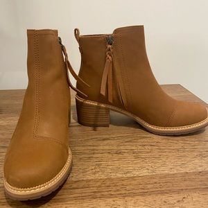 TOMS Marina Boot - like new, never worn!